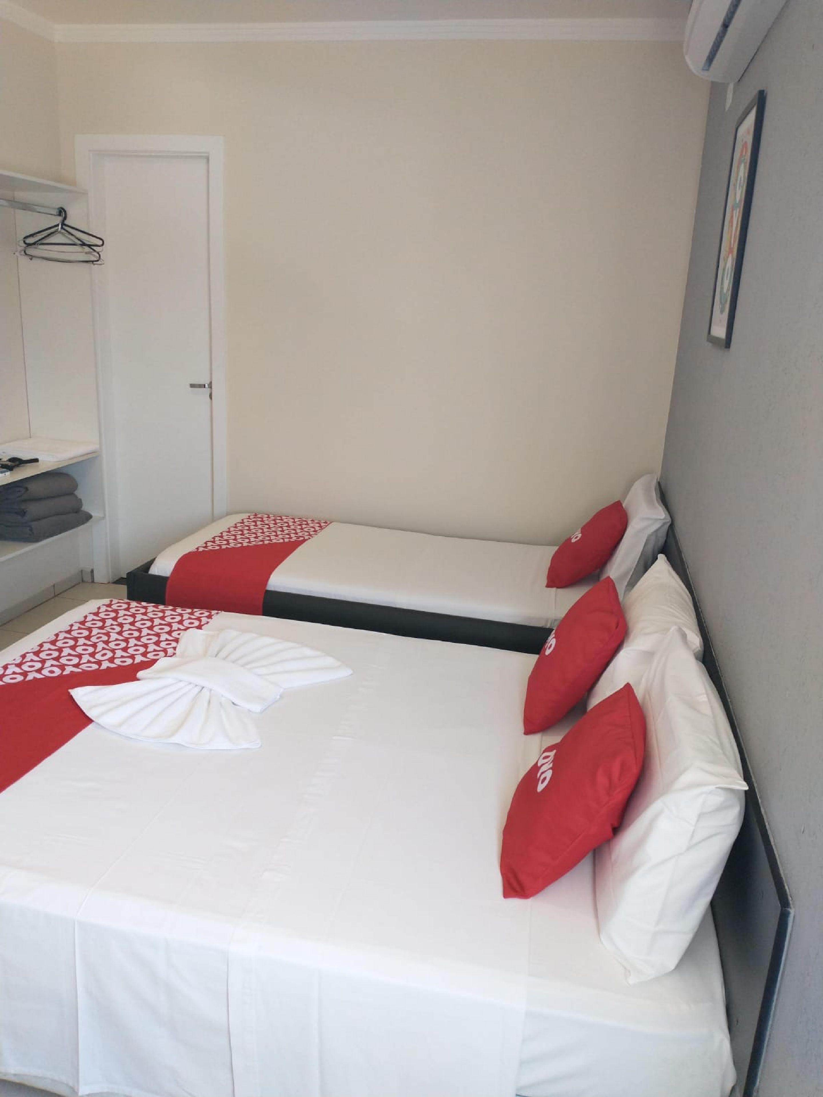 Oyo Cerrado Hotel, Campo Grande Campo Grande  Bagian luar foto A typical room at a hotel