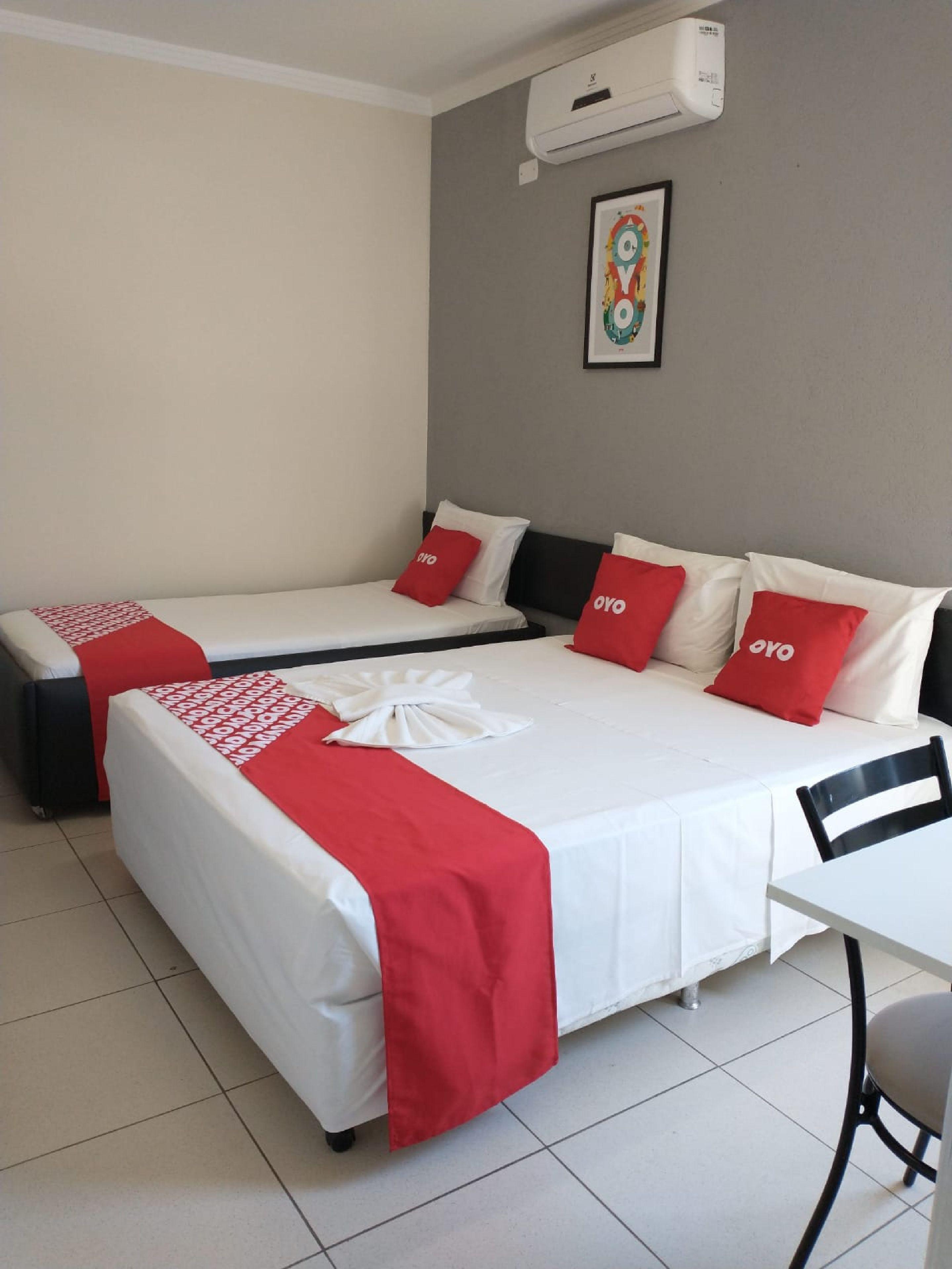Oyo Cerrado Hotel, Campo Grande Campo Grande  Bagian luar foto OYO Hotel in Malaysia